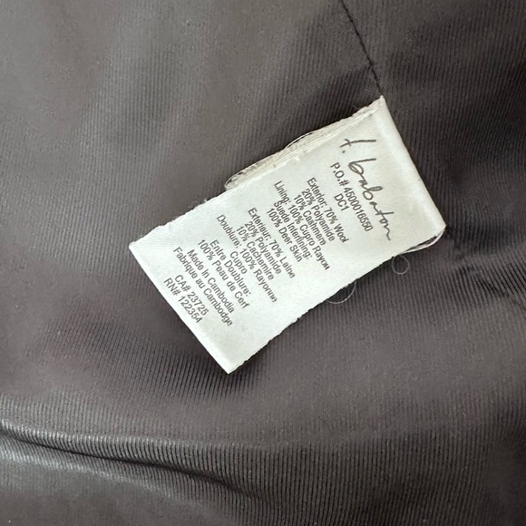 Aritzia Babaton Pearce Wool/Cashmere Hooded
Pea Coat - Picture 6 of 10